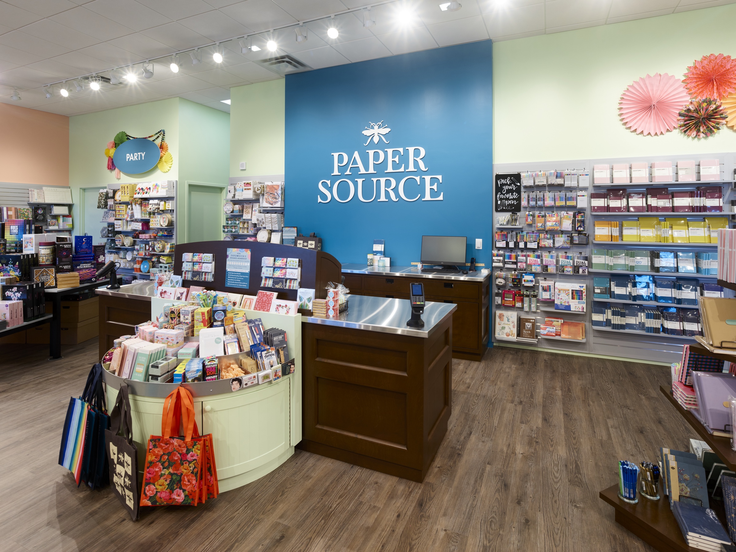 Finished retail floor at Paper Source, Boca Raton